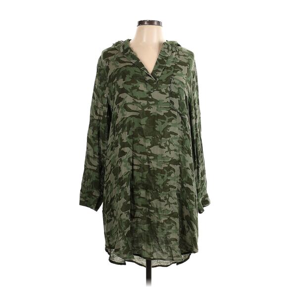 We are Sundays Green Camo Pullover Tunic Hooded Top Mini Dress Size 3 US Large - Picture 1 of 4